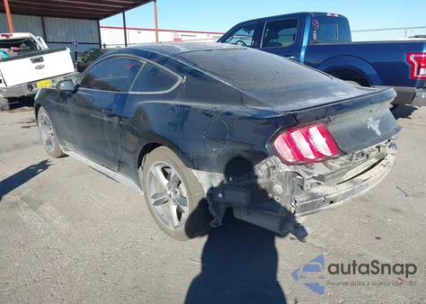 2015 Ford Mustang V6 z USA, uszkodzony, nr VIN 1FA6P8AM9F5358401